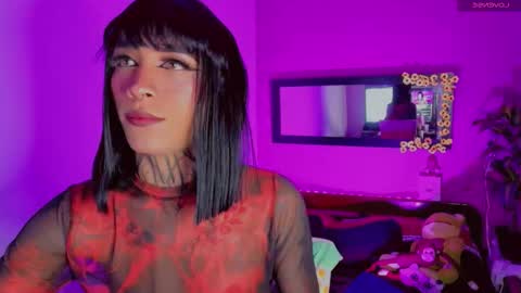  ..  .. online show from 11.25.25