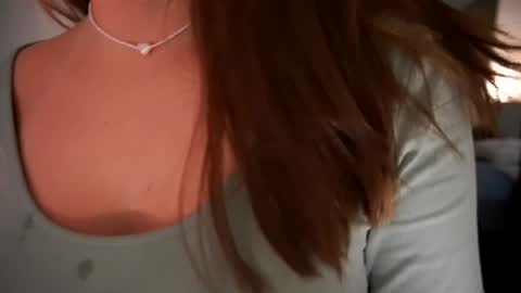 Snapshot of bitter_moon chatting on 11.21.25 Ann Braslowsky online show from 11.21.25