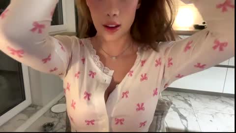 Ann Braslowsky online show from 02.01.26