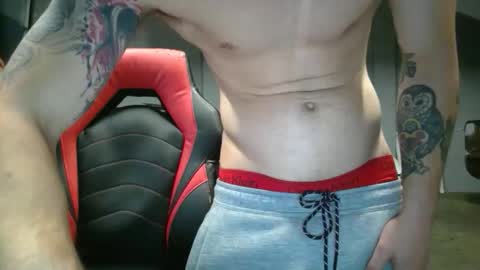 Snapshot of bitwink30 chatting on 11.26.25 bitwink30 online show from 11.26.25