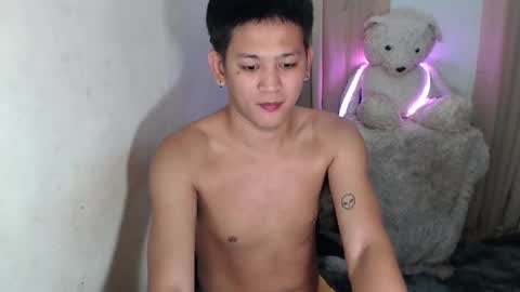 Snapshot of bj_alex31 chatting on 10.22.25 alex online show from 10.22.25