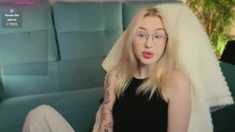 Julia online show from 09.09.25