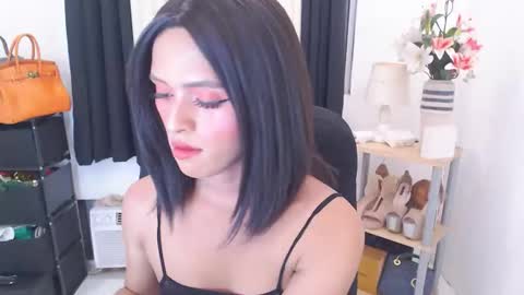 Snapshot of black_bag69 chatting on 05.16.26 black_bag69 online show from 05.16.26
