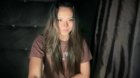 Snapshot of black_fairyxxx chatting on 01.08.26 black_fairyxxx online show from 01.08.26