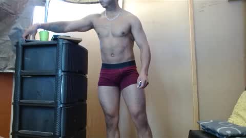 Snapshot of black_hot26 chatting on 12.18.24 black_hot26 online show from 12.18.24