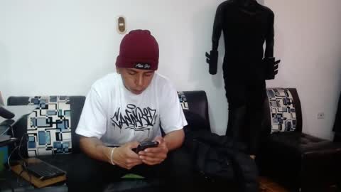 Snapshot of black_hot26 chatting on 09.15.25 black_hot26 online show from 09.15.25