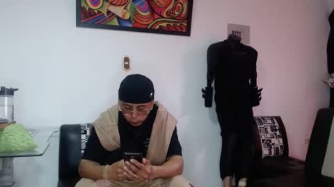 Snapshot of black_hot26 chatting on 10.19.25 black_hot26 online show from 10.19.25