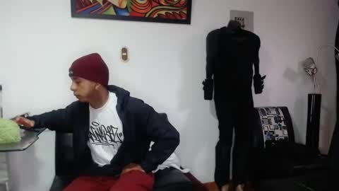 Snapshot of black_hot26 chatting on 11.04.25 black_hot26 online show from 11.04.25