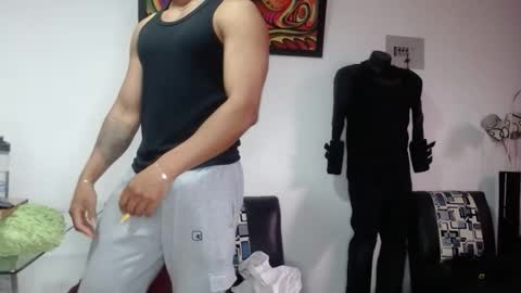 Snapshot of black_hot26 chatting on 11.20.25 black_hot26 online show from 11.20.25