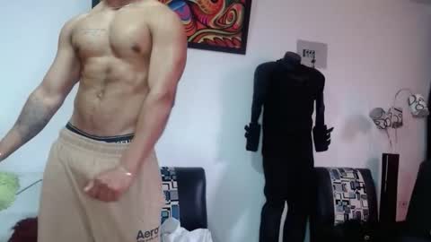 Snapshot of black_hot26 chatting on 11.24.25 black_hot26 online show from 11.24.25