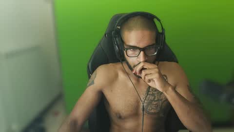 Master online show from 02.04.25