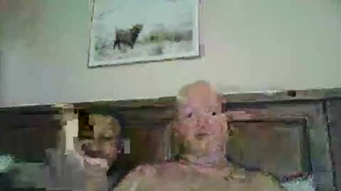 Snapshot of black_n_white4 chatting on 12.28.24 black_n_white4 online show from 12.28.24