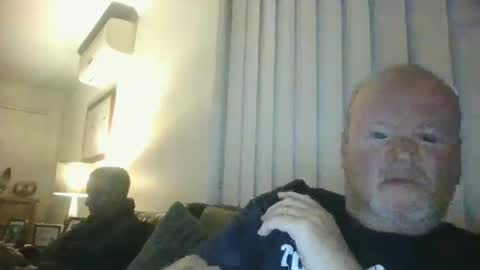 Snapshot of black_n_white4 chatting on 02.19.25 black_n_white4 online show from 02.19.25