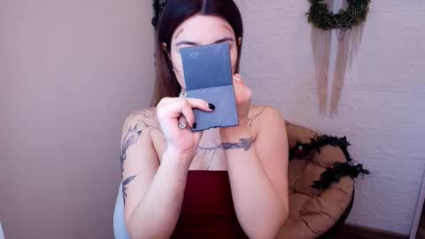 Snapshot of black_pant3r chatting on 12.22.25 Mon Mon online show from 12.22.25