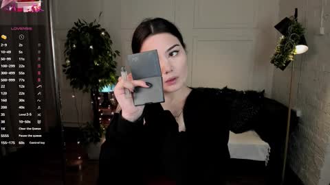 Snapshot of black_pant3r chatting on 01.07.26 Mon Mon online show from 01.07.26