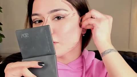 Snapshot of black_pant3r chatting on 01.16.26 Mon Mon online show from 01.16.26