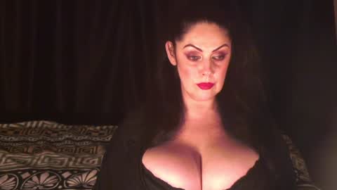 Snapshot of black_pearls chatting on 01.31.25 Sarah online show from 01.31.25