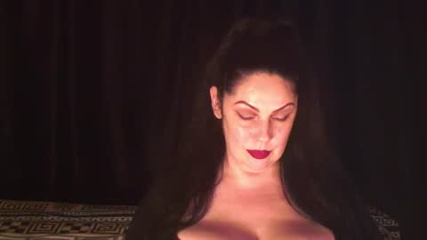 Snapshot of black_pearls chatting on 10.11.25 Sarah online show from 10.11.25