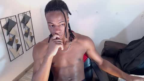 Snapshot of black_raiden chatting on 10.05.25 black raiden online show from 10.05.25