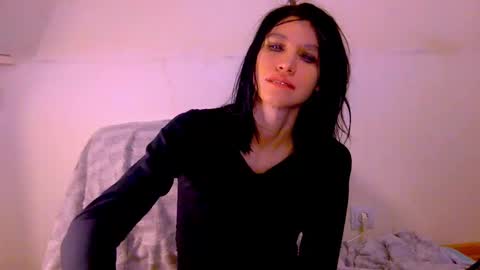 Snapshot of black_sswan chatting on 01.11.26 Kristin online show from 01.11.26