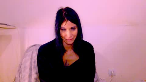 Snapshot of black_sswan chatting on 01.19.26 Kristin online show from 01.19.26