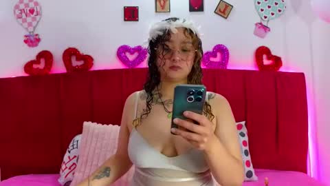 Tara online show from 02.24.26