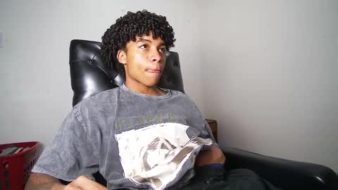 black_tentationx online show from 02.14.25