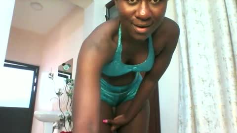 Snapshot of blackafrica2023 chatting on 01.19.25 black african online show from 01.19.25