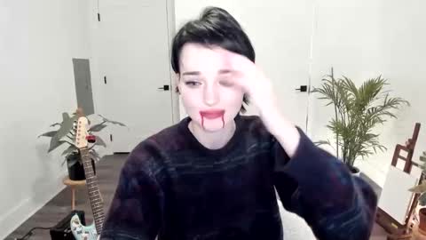 Snapshot of blackberryfizz chatting on 11.01.25 Ella online show from 11.01.25