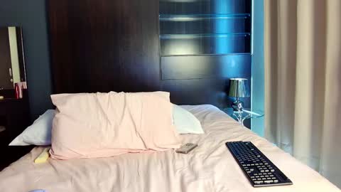 Angye online show from 02.04.26