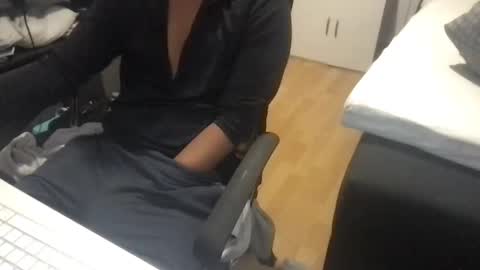 Snapshot of blackdiscreet chatting on 12.02.24 blackdiscreet online show from 12.02.24