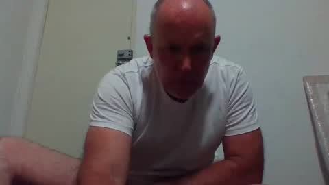 Snapshot of blackdog71 chatting on 02.10.25 blackdog71 online show from 02.10.25
