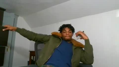 Snapshot of blacked6 chatting on 11.05.25 blacked6 online show from 11.05.25