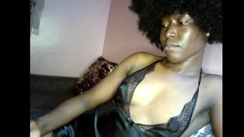 Snapshot of blackfairy01 chatting on 11.27.25 blackfairy01 online show from 11.27.25