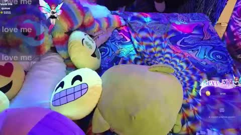 Snapshot of blacklightparty69 chatting on 01.18.26 blacklightparty69 online show from 01.18.26