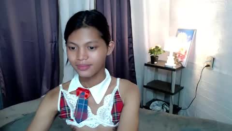 Snapshot of blackmanika chatting on 02.17.25 blackmanika online show from 02.17.25