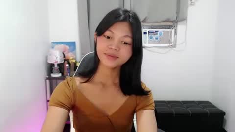 Snapshot of blackmanika chatting on 10.11.25 blackmanika online show from 10.11.25