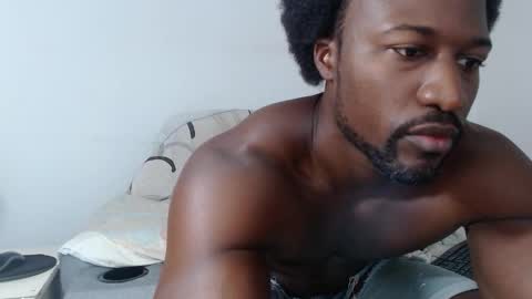 Twtter 1MikeBeckford            Onlyfns beckfordmike online show from 02.10.26