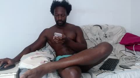 Twtter 1MikeBeckford            Onlyfns beckfordmike online show from 02.20.26