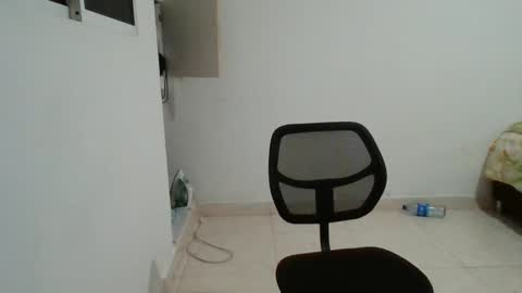 Snapshot of blackpanther_king chatting on 01.03.25 blackpanther_king online show from 01.03.25
