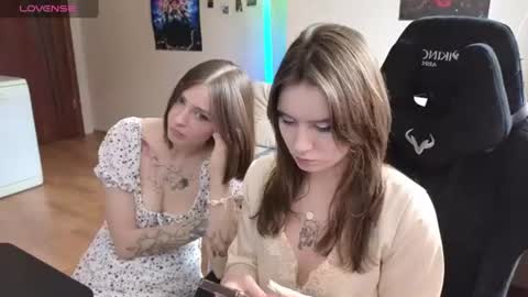 Snapshot of blackpinkkittens chatting on 06.16.26 MaoLulu online show from 06.16.26