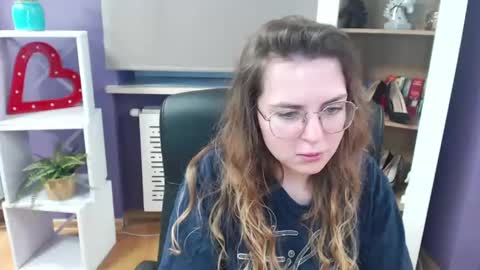 Z O E Y online show from 02.28.25