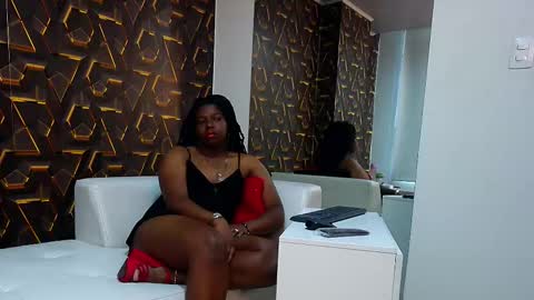 blackvelvet013 online show from 12.15.25