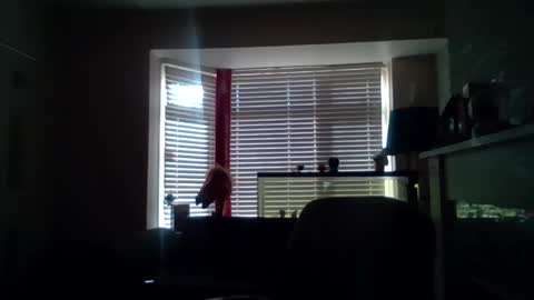 Snapshot of blackvswhite2022 chatting on 01.03.25 blackvswhite2022 online show from 01.03.25