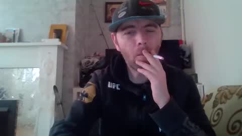 Snapshot of blackvswhite2022 chatting on 02.18.25 blackvswhite2022 online show from 02.18.25