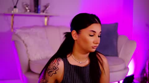 Snapshot of blairbloom chatting on 03.15.26 BlaireBloom online show from 03.15.26