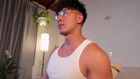 Blake Levi  Independent Model online show from 02.10.25