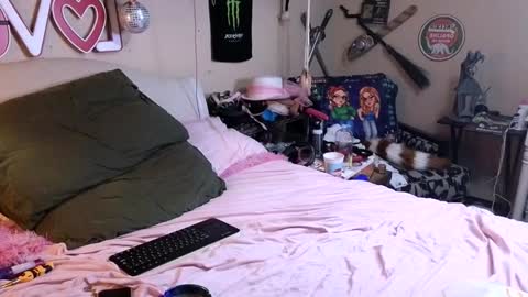 Blakely Morningstar   online show from 01.28.25