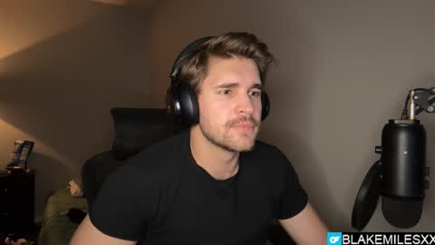 Snapshot of blakemiles2 chatting on 11.29.25 Blake Miles online show from 11.29.25