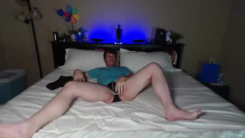 Snapshot of blakenextdoor chatting on 09.26.25 Blake Jonson online show from 09.26.25